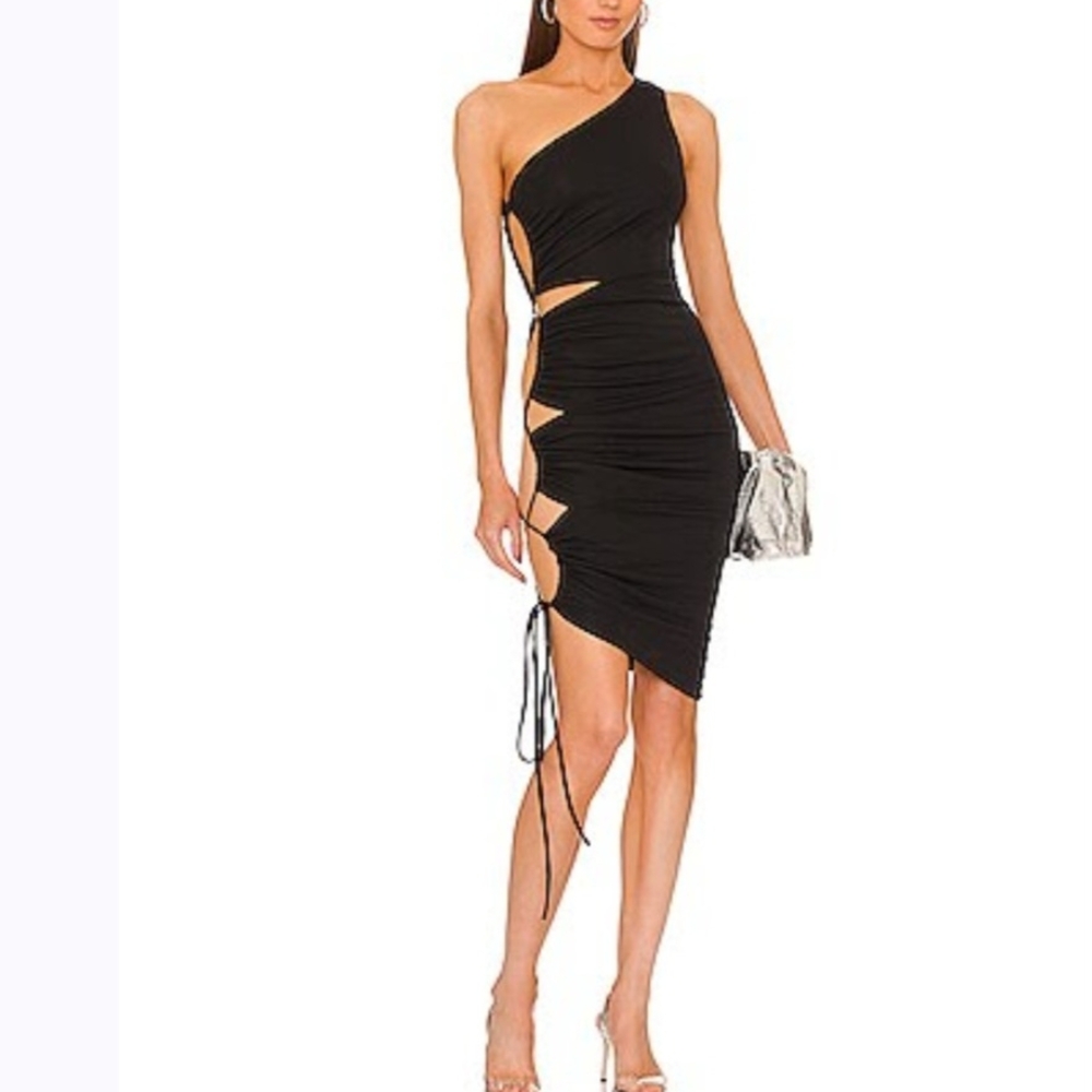 Elegant Black One-Shoulder Dress